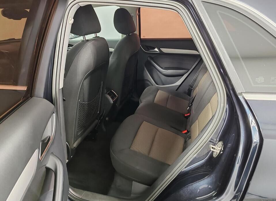Audi Q3, I (8U) 2.0 AMT (170 л.с.) 4WD
