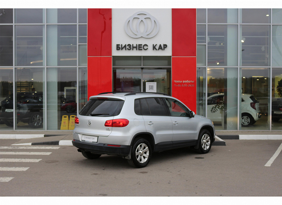 Volkswagen Tiguan, I Рестайлинг 1.4 MT (122 л.с.)