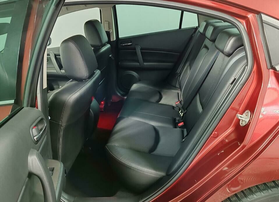Mazda 6 2.0 AT (147 л.с.)