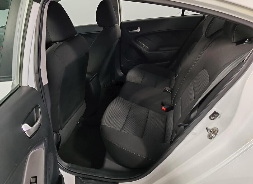 Kia Cerato, III Рестайлинг (Classic) 1.6 AT (130 л.с.)