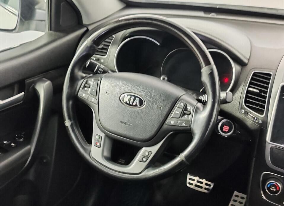 Kia Sorento, II Рестайлинг 2.4 AT (175 л.с.) 4WD