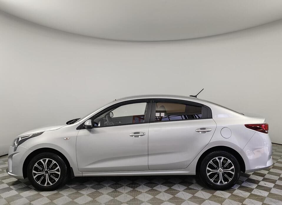 Kia Rio, IV Рестайлинг 1.6 AT (123 л.с.)
