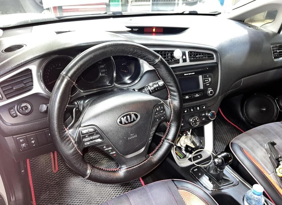 Kia Ceed, II 1.6 AT (129 л.с.)