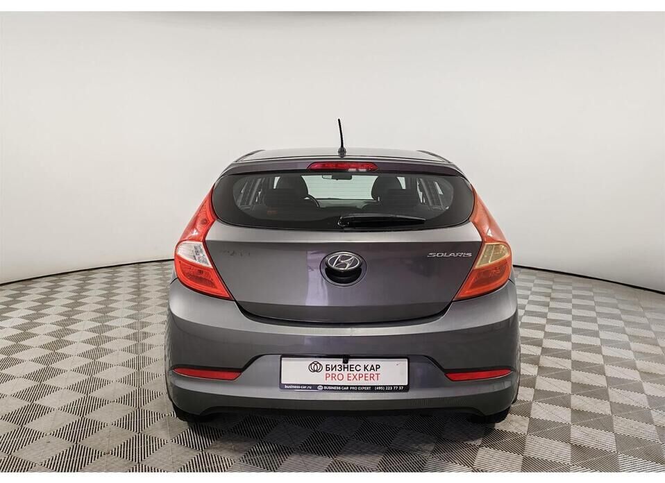 Hyundai Solaris 1.4 AT (107 л.с.)