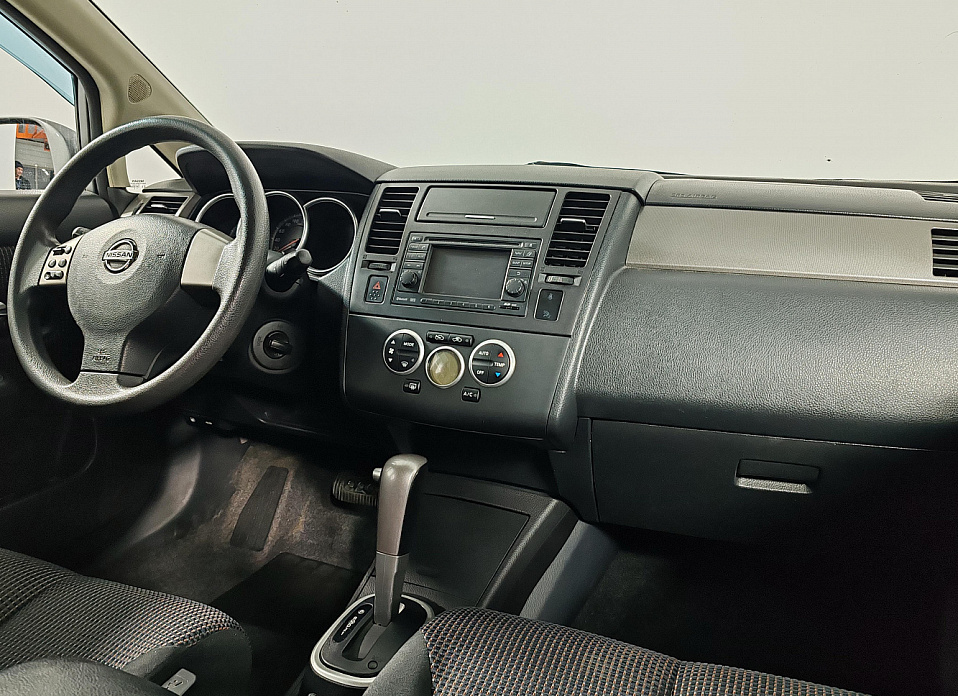 Nissan Tiida, I Рестайлинг 1.6 AT (110 л.с.)