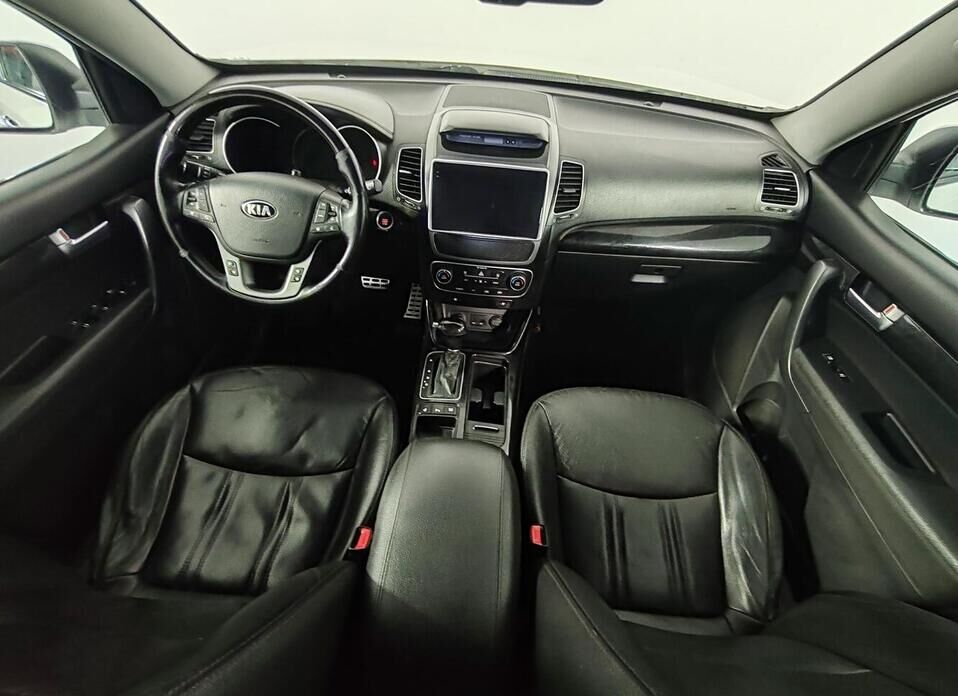 Kia Sorento, II Рестайлинг 2.4 AT (175 л.с.) 4WD