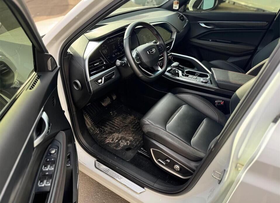 Geely Tugella, I Рестайлинг 2.0 AT (238 л.с.) 4WD
