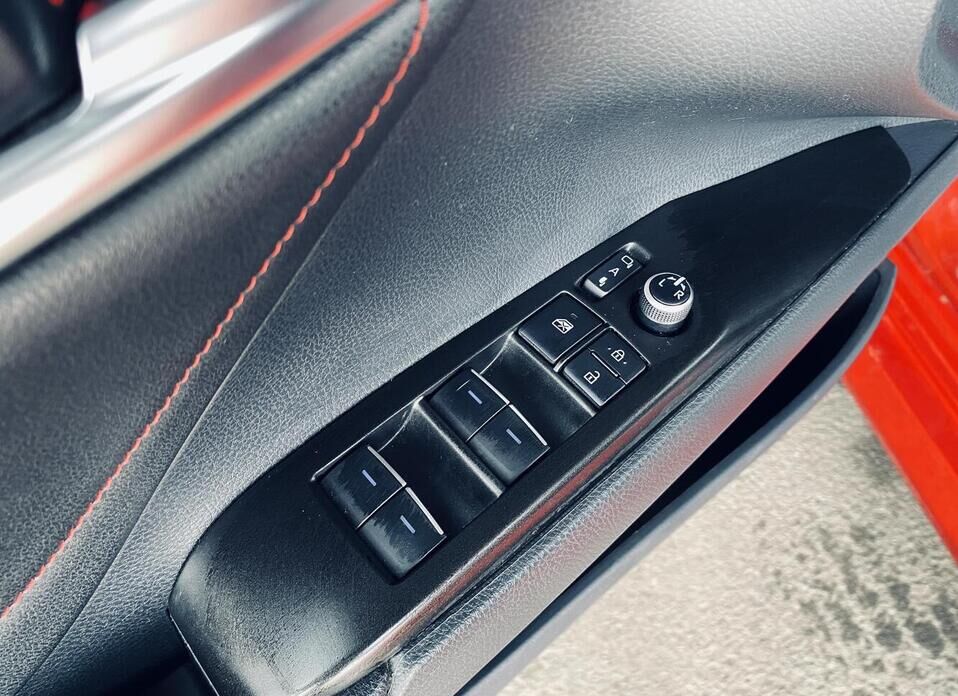 Toyota Camry, VIII (XV70) Рестайлинг 3.5 AT (249 л.с.)