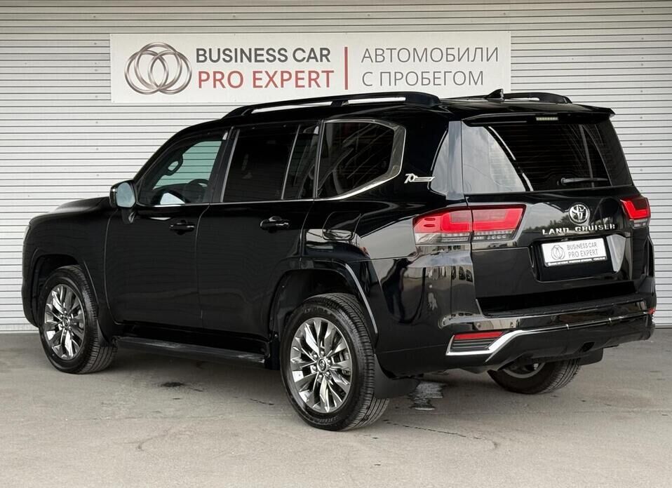 Toyota Land Cruiser, 300 Series 3.3d AT (299 л.с.) 4WD