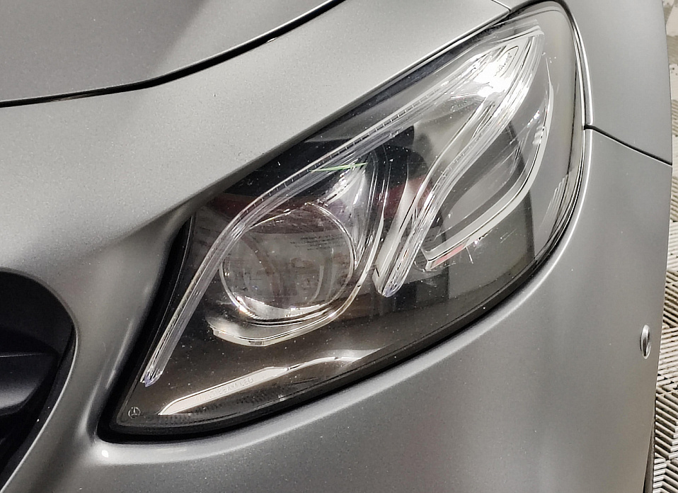 Mercedes-Benz E-Класс AMG, V (W213) 63 AMG S 4.0 AT (612 л.с.) 4WD