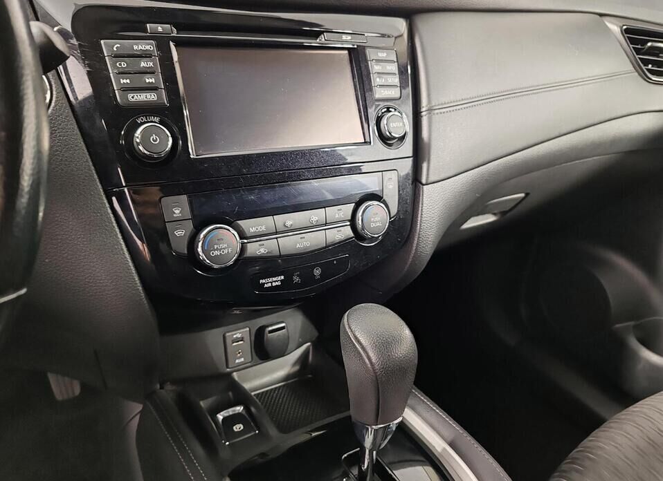 Nissan X-Trail, III Рестайлинг 2.0 CVT (144 л.с.)