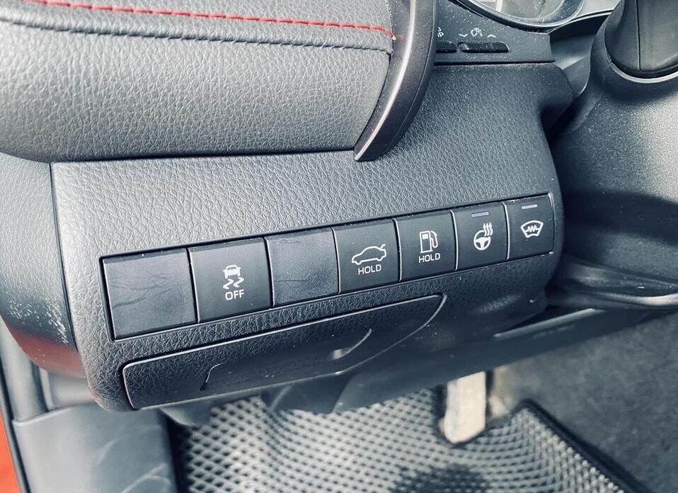 Toyota Camry, VIII (XV70) Рестайлинг 3.5 AT (249 л.с.)