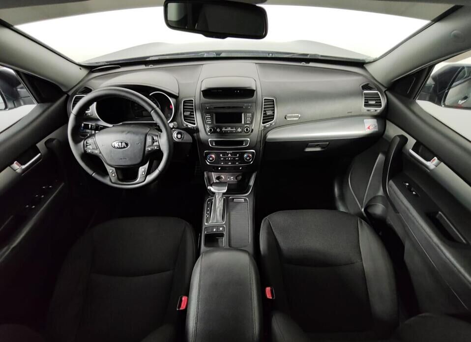 Kia Sorento, II Рестайлинг 2.4 AT (175 л.с.) 4WD