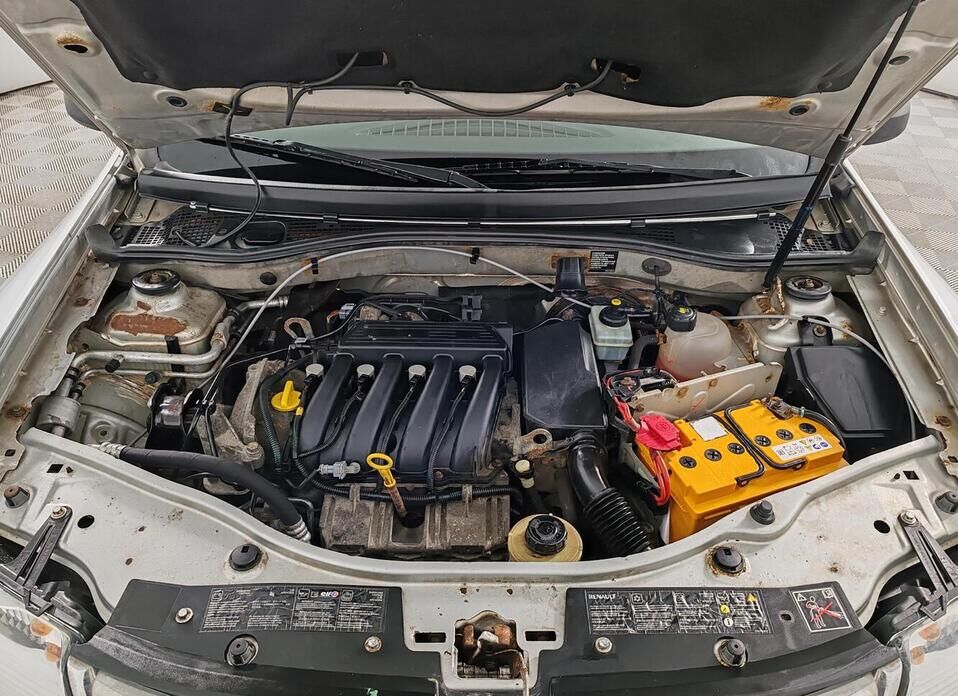 Renault Duster, I 1.6 MT (102 л.с.) 4WD