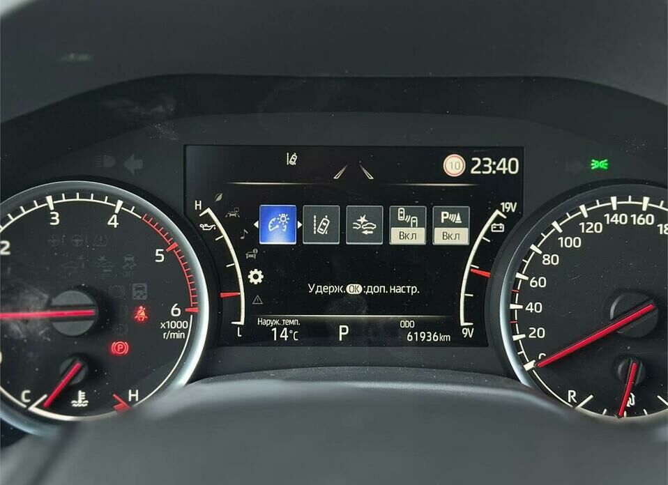 Toyota Land Cruiser 3.4d AT (299 л.с.) 4WD