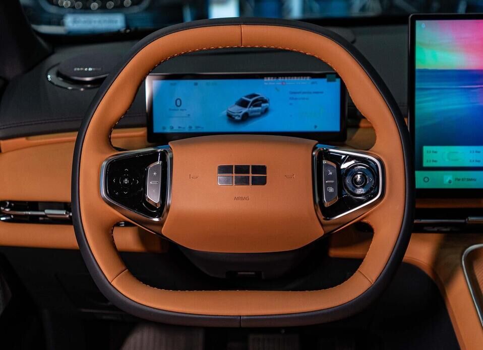 Geely EX5 EM-i 1.5hyb AT (167 л.с.)