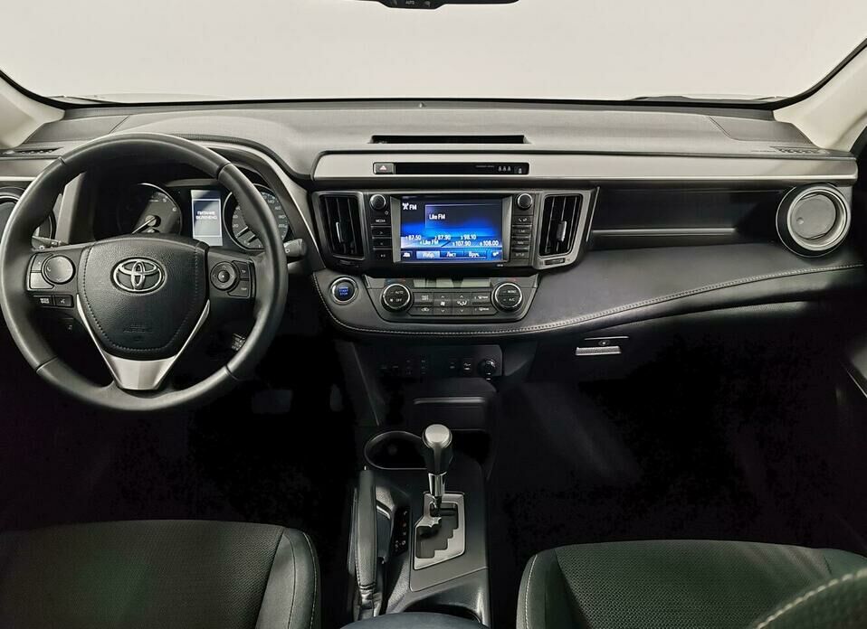 Toyota RAV4 2.5 AT (180 л.с.) 4WD