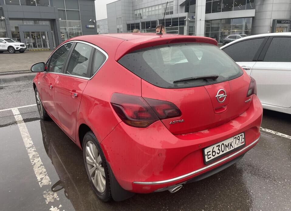 Opel Astra, J Рестайлинг 1.4 AT (140 л.с.)