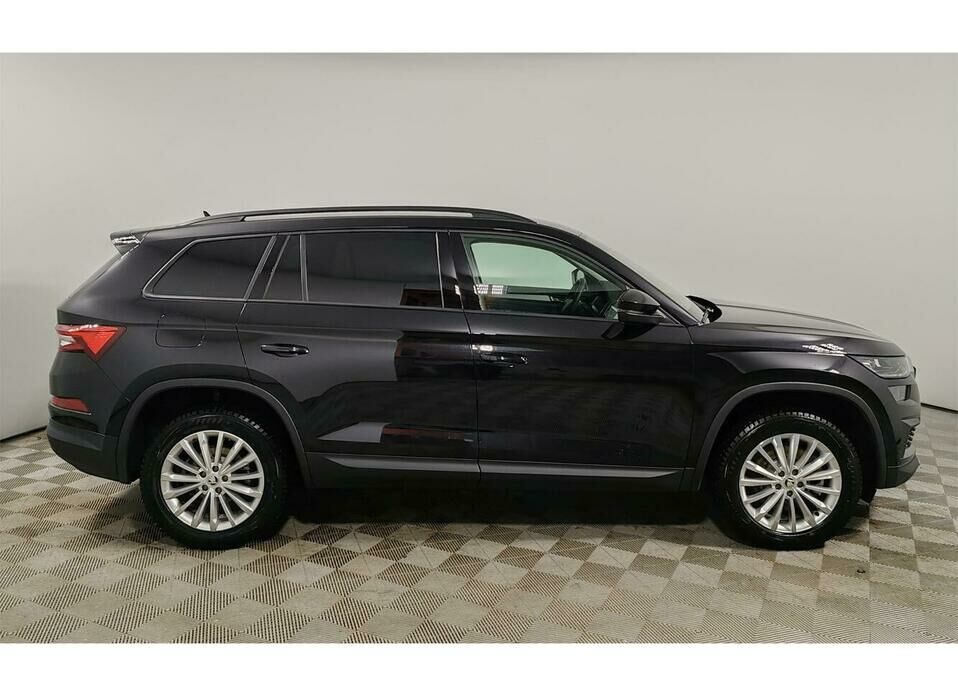 Skoda Kodiaq 2.0 AMT (180 л.с.) 4WD