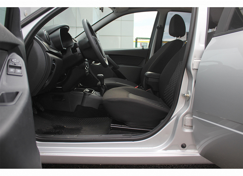 LADA (ВАЗ) Granta, I Рестайлинг Euro-2 1.6 MT (90 л.с.)