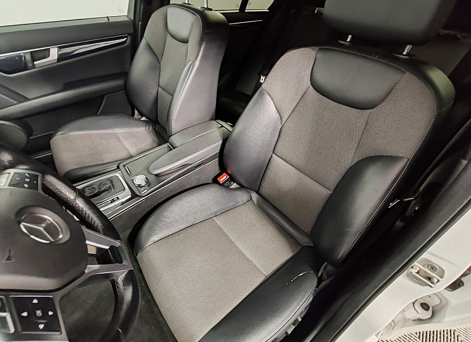 Mercedes-Benz C-Класс, III (W204) Рестайлинг 180 1.6 AT (156 л.с.)