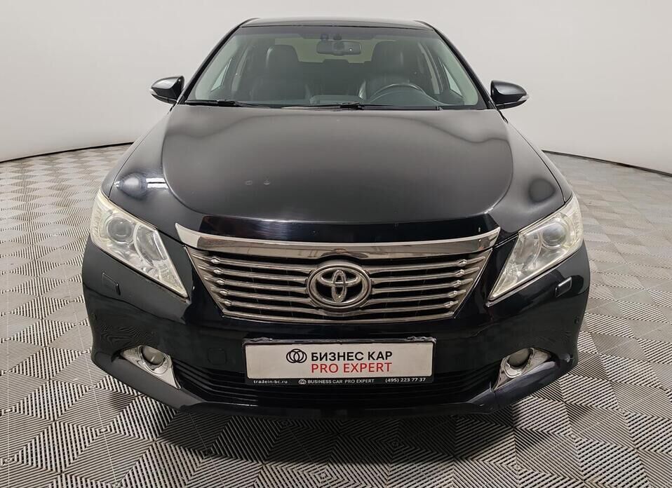 Toyota Camry, VII (XV50) 2.5 AT (181 л.с.)