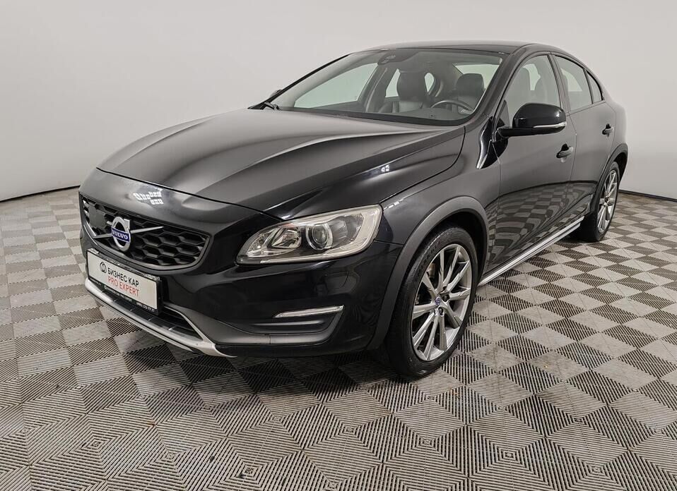 Volvo S60 Cross Country 2.0 AT (245 л.с.) 4WD