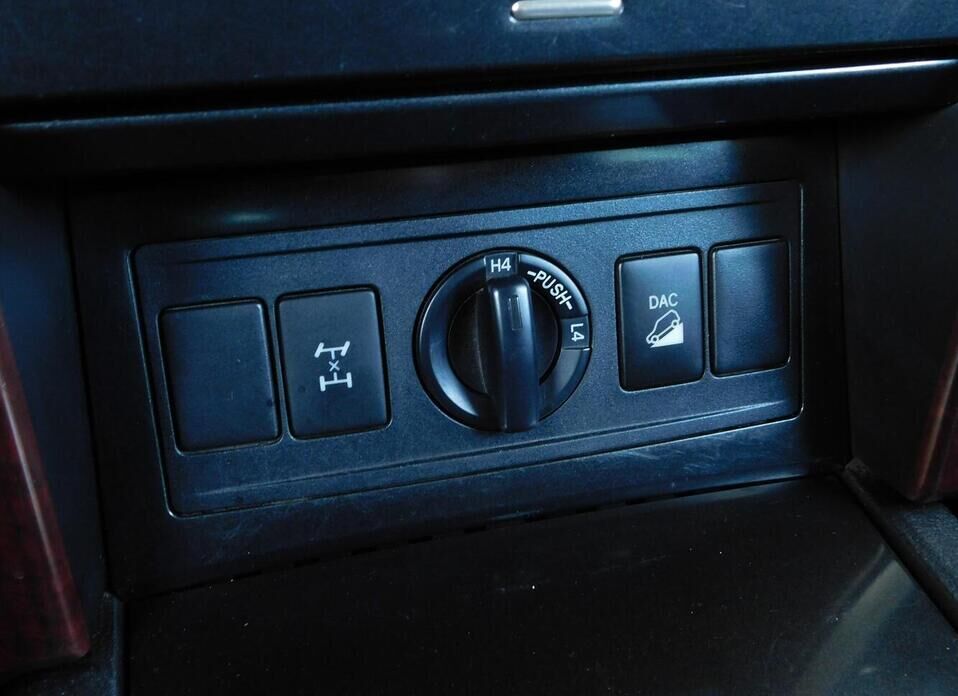 Toyota Land Cruiser Prado, 150 Series Рестайлинг 1 3.0d AT (173 л.с.) 4WD