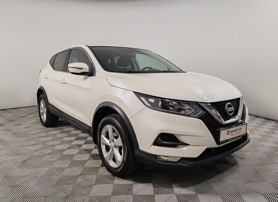 Nissan Qashqai, II Рестайлинг 2.0 CVT (144 л.с.) 4WD
