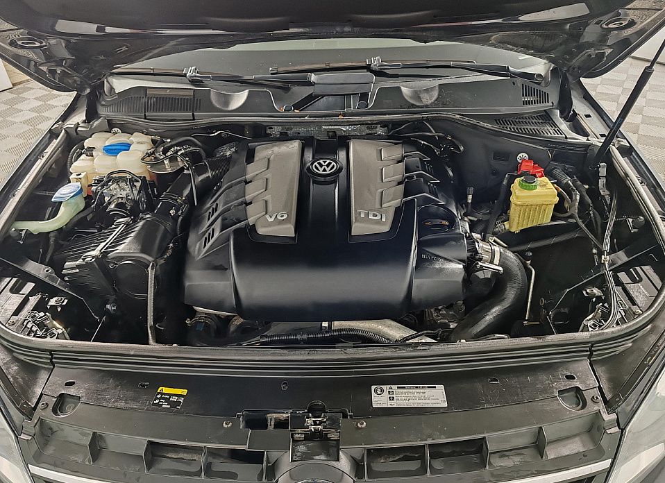 Volkswagen Touareg, II 3.0d AT (245 л.с.) 4WD