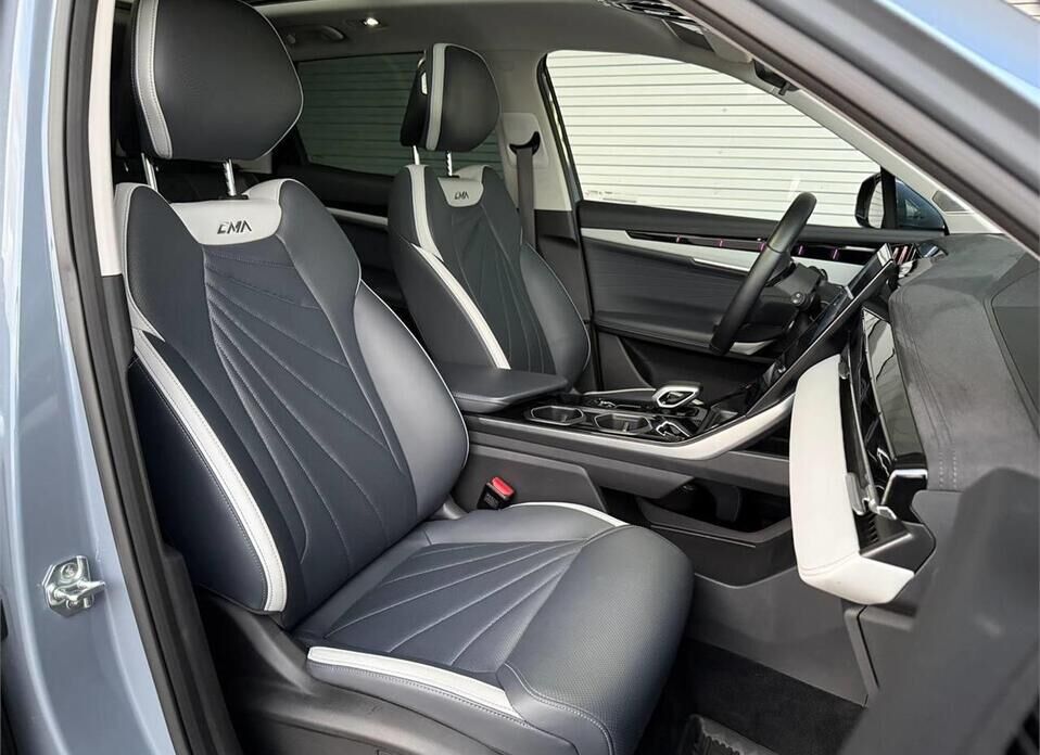 Geely Atlas, II 2.0 AMT (200 л.с.)