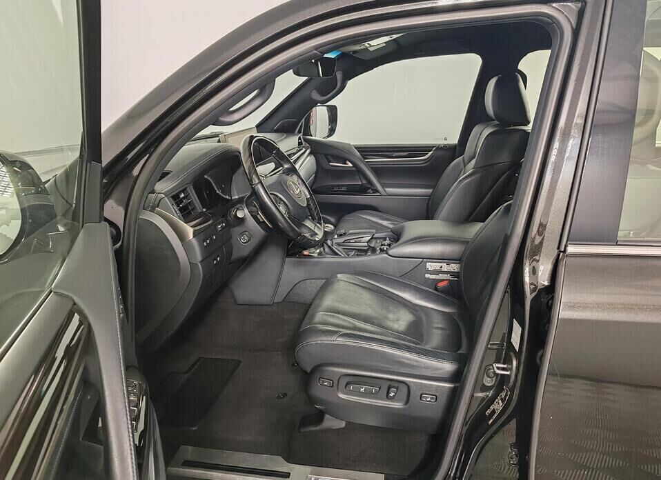 Lexus LX, III Рестайлинг 2 450d 4.5d AT (272 л.с.) 4WD