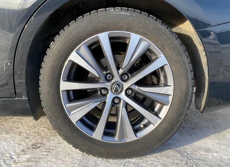 Lexus ES, VII 250 2.5 AT (200 л.с.)