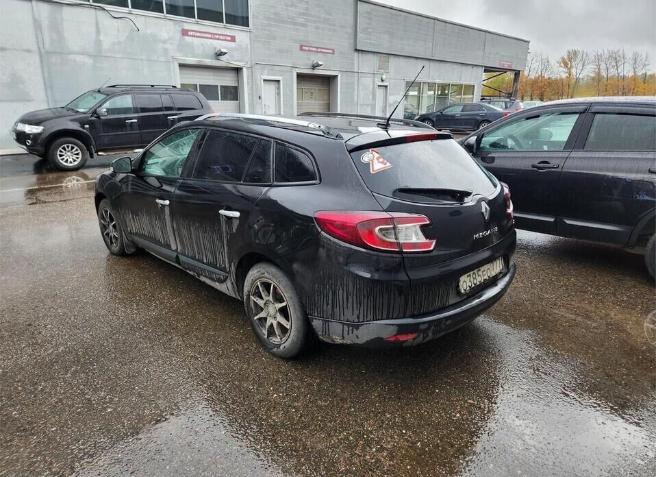 Renault Megane, III 1.5d MT (110 л.с.)
