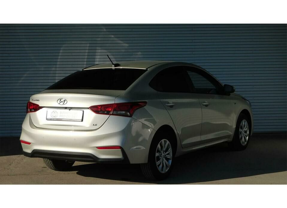 Hyundai Solaris 1.6 AT (123 л.с.)