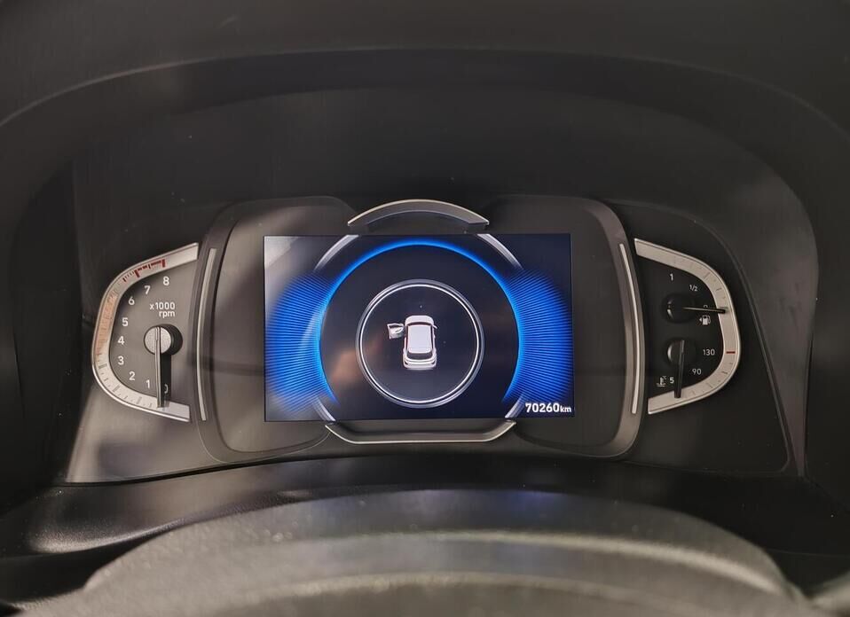 Hyundai Creta, II 1.6 AT (121 л.с.) 4WD