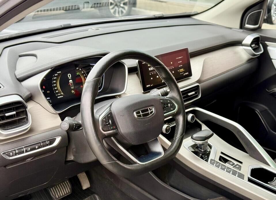 Geely Coolray, I 1.5 AMT (150 л.с.)