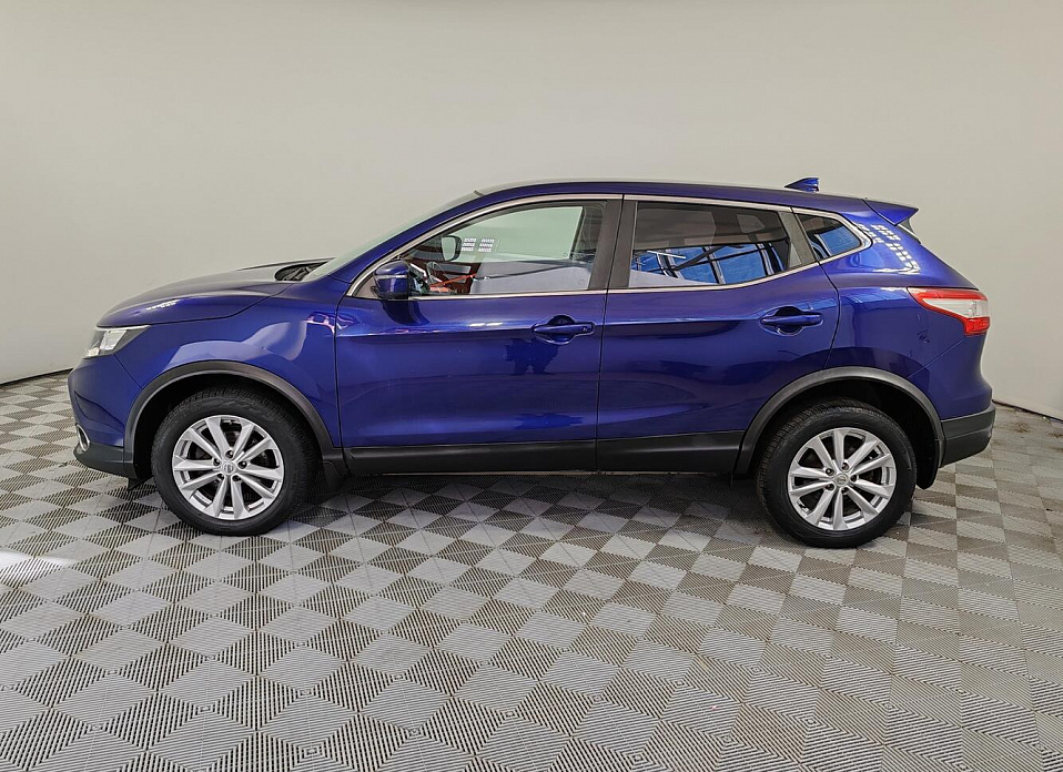 Nissan Qashqai, II Рестайлинг 2.0 CVT (144 л.с.) 4WD