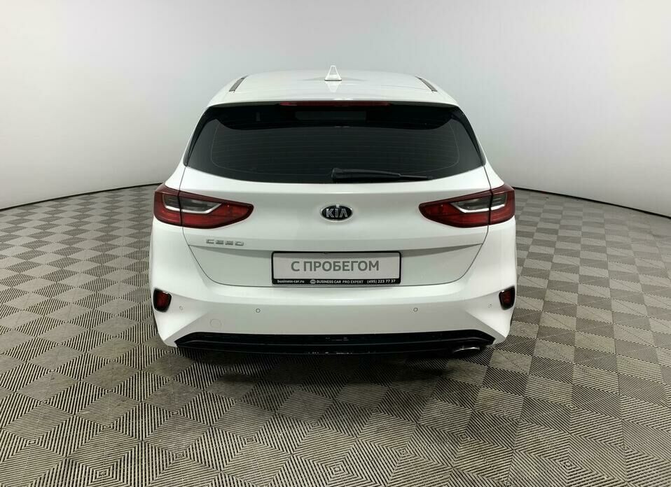 Kia Ceed 1.6 AT (128 л.с.)