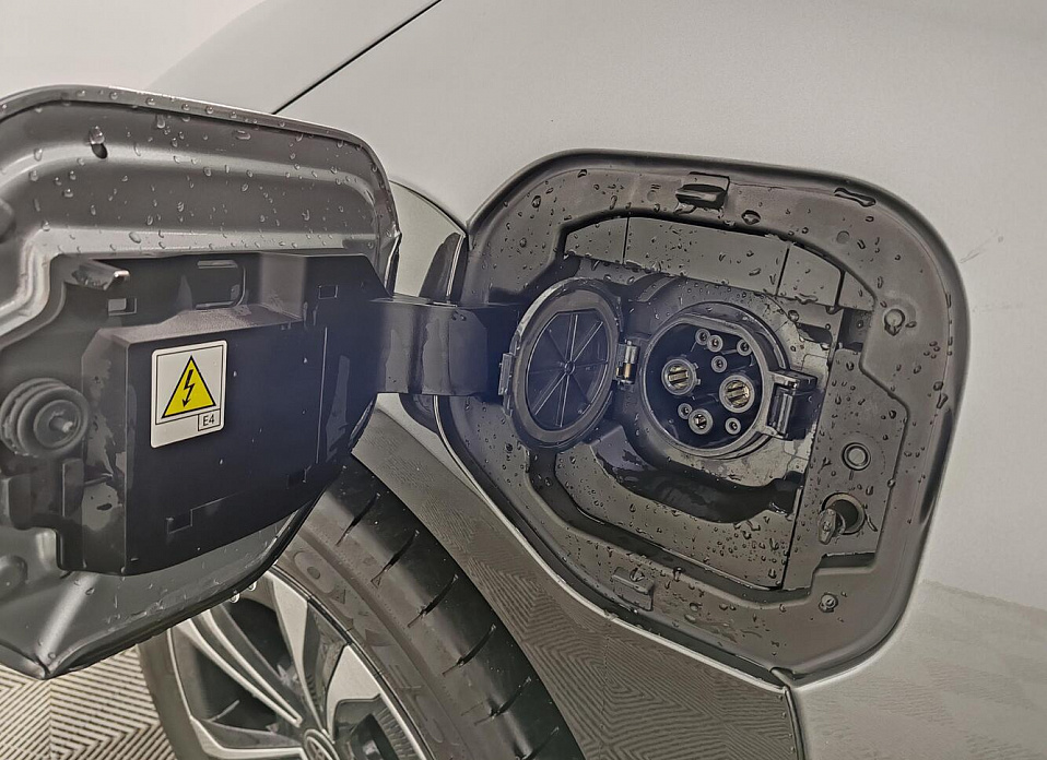 Toyota bZ4X Electro AT (150 кВт)