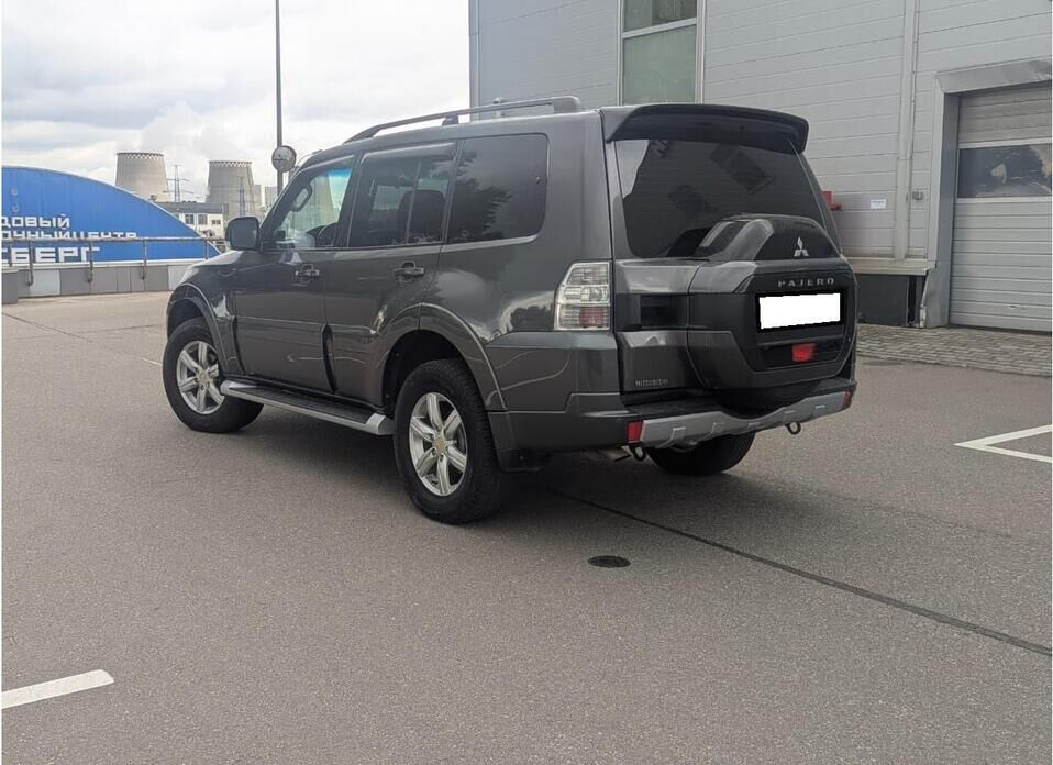 Mitsubishi Pajero 3.0 AT (174 л.с.) 4WD