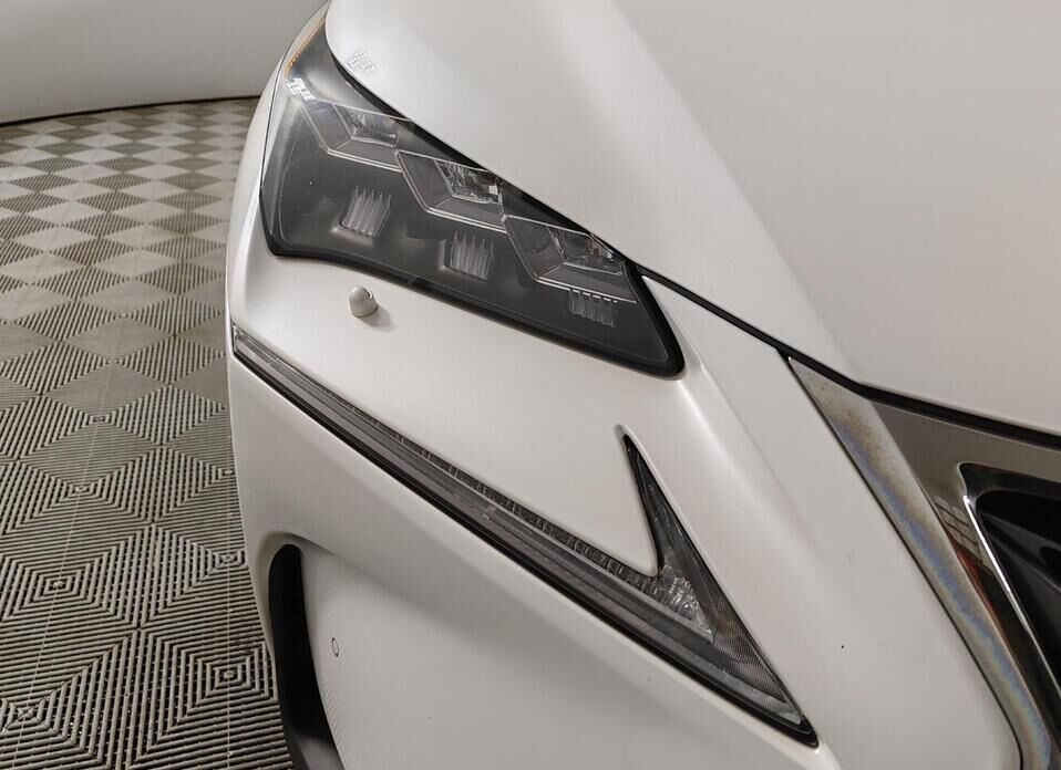 Lexus NX, I 300h 2.5hyb CVT (155 л.с.) 4WD