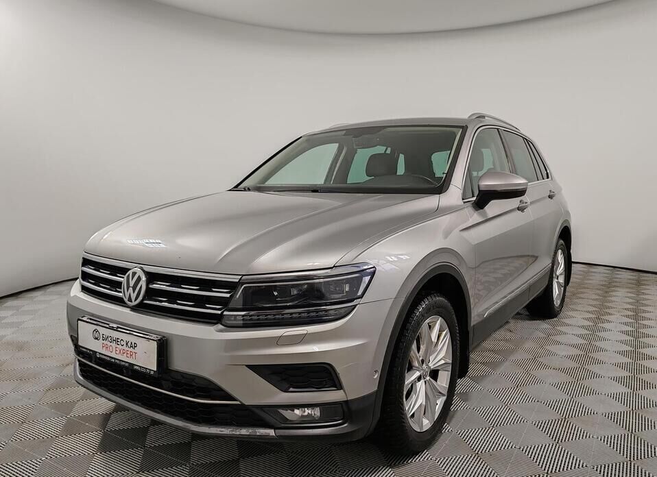 Volkswagen Tiguan, II 2.0 AMT (180 л.с.) 4WD