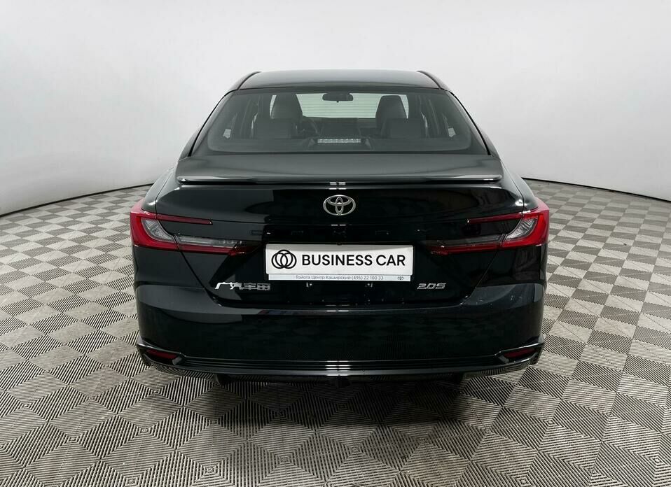 Toyota Camry 2.0 CVT (173 л.с.)