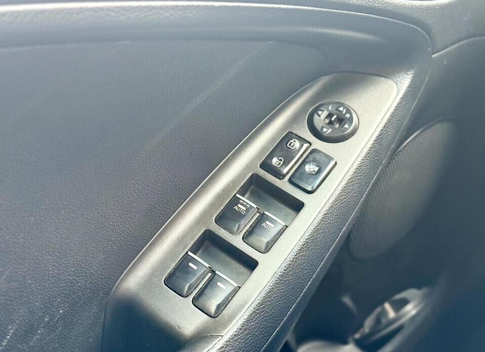 Kia Cerato, III 2.0 AT (150 л.с.)