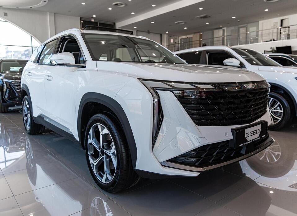 Geely Atlas, II 1.5 AMT (147 л.с.)