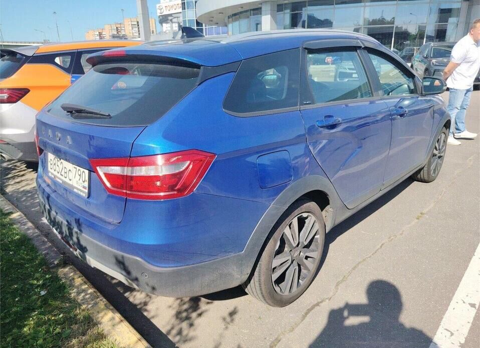 LADA (ВАЗ) Vesta, I SW Cross 1.6 CVT (113 л.с.)