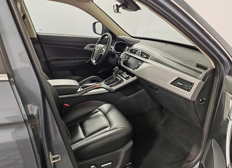 Geely Atlas, I 2.4 AT (149 л.с.) 4WD