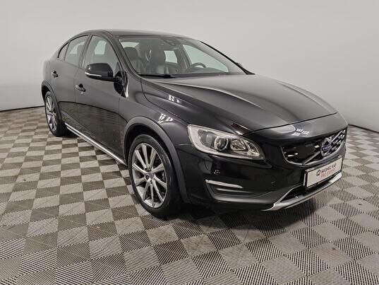 Volvo S60 Cross Country, 2015&nbsp;г., 175&nbsp;818&nbsp;км