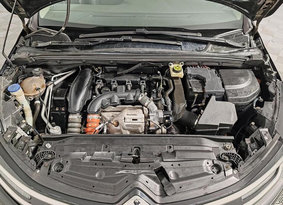 Citroen C4, II Рестайлинг 1.6 AT (150 л.с.)